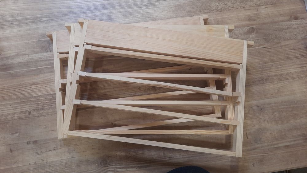 Прививочна рамка для виводу маток