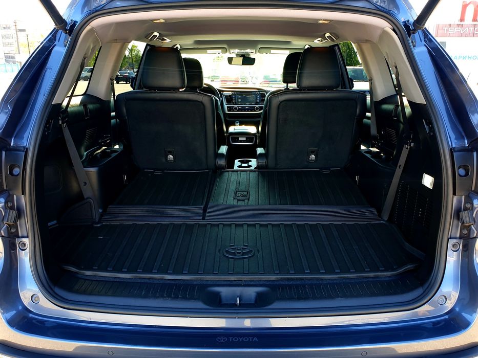 TOYOTA Highlander LIMITED AWD 2019