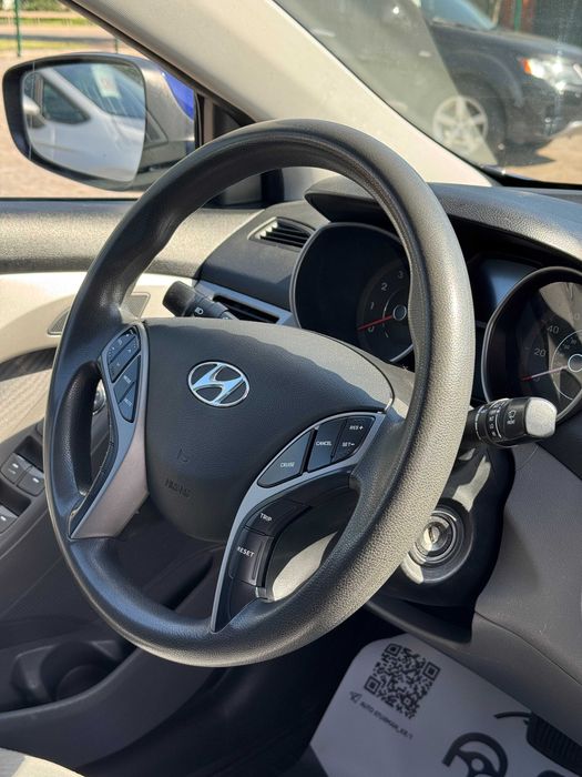 Продам Hyundai Elantra 2013 рік можлива розстрочка,кредит,обмін!