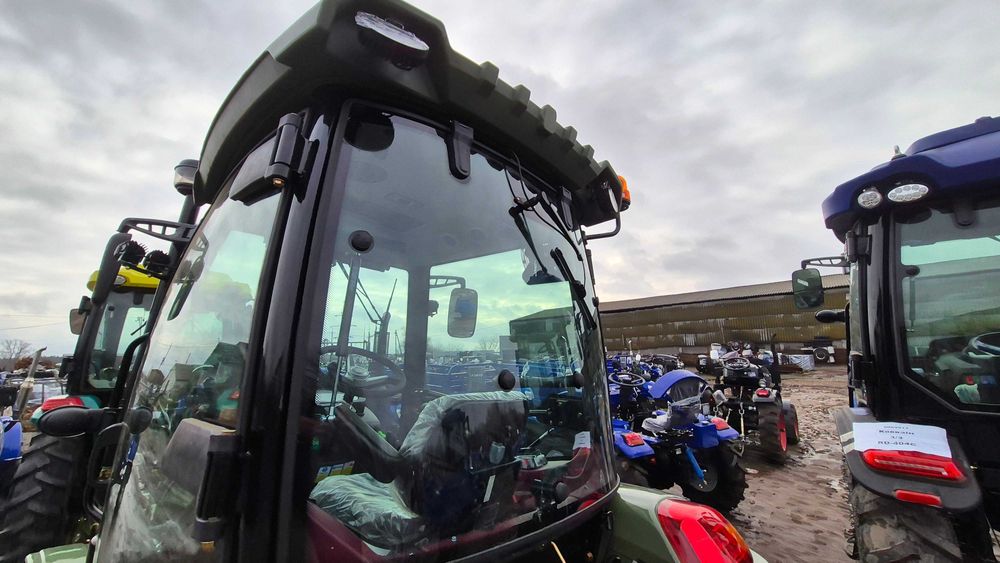 Трактор с кабиной Кентавр 404 СЦ 2025 года новая обшивка