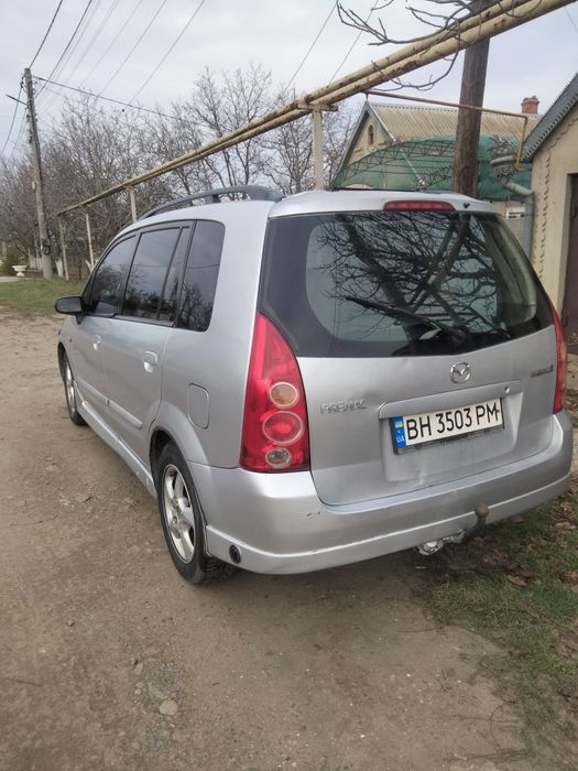 Продам Мазду 2002 года . Газ бензин .