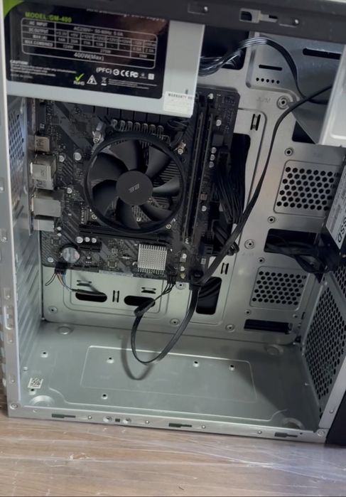 Компьютер i3 - 12100/ Оперативка 8 gb/SSD 256 gb