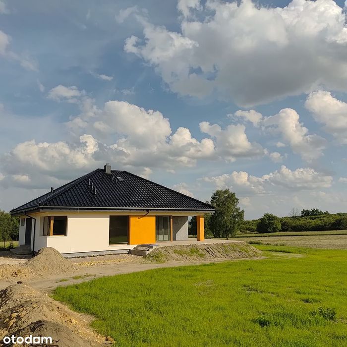 Nowy dom energooszczędny, działka 20 arów w spokojnej okolicy.