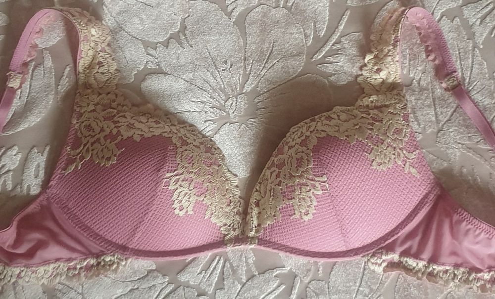 Biustonosz Intimissimi pushap 75/C