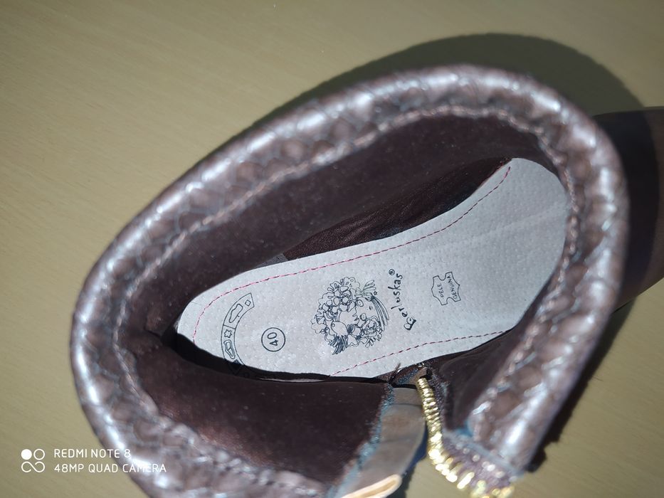 Botins Novos senhora nr 40