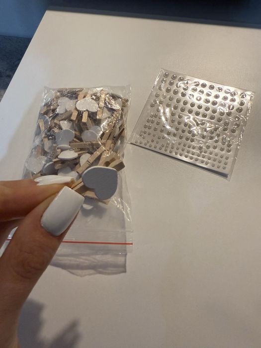 Wesele oszukane kieliszki, szlafrok, okulary, ramki, korona, wieszak