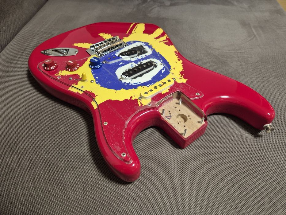 Fender Stratocaster Screamadelica 30th страт электрогитара дека корпус