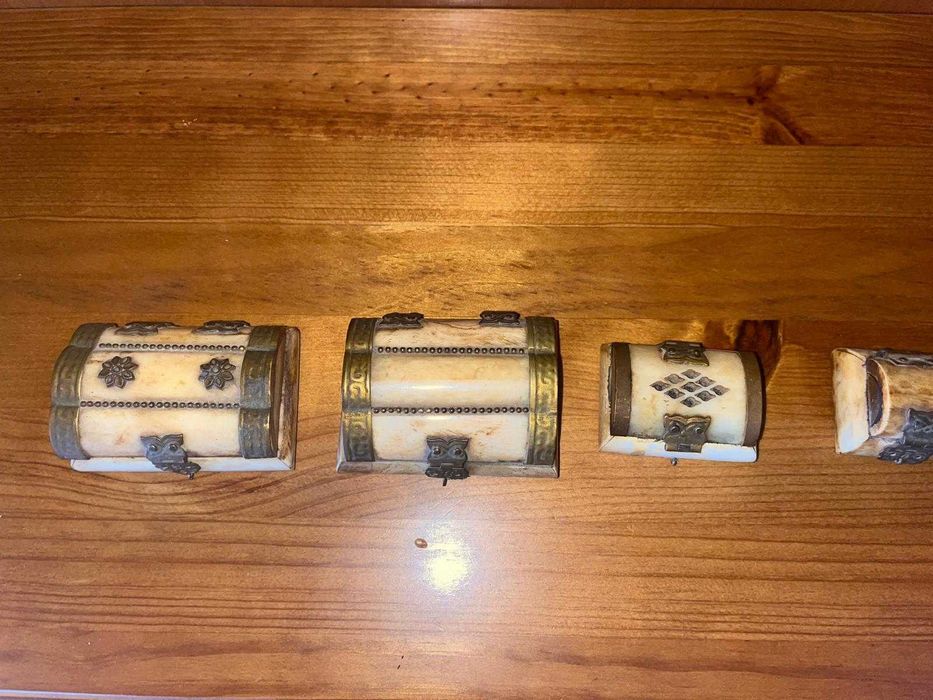 guarda joias em osso