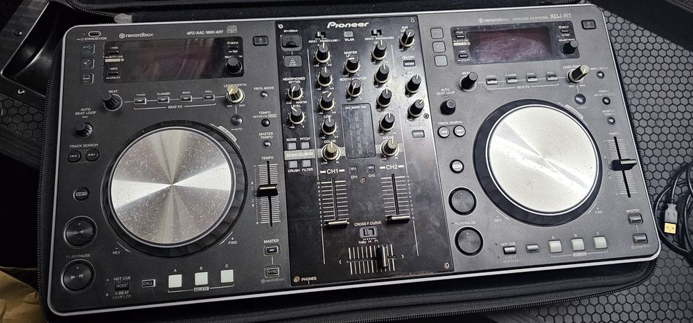 Pioneer Xdj r1 usada
