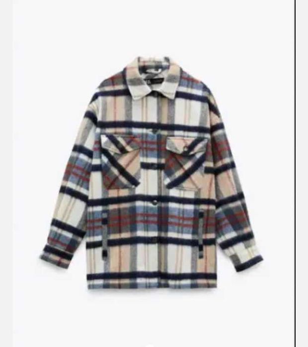 Camseiro quente da Zara em padrão quadriculado