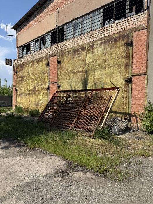 Продам промислову базу