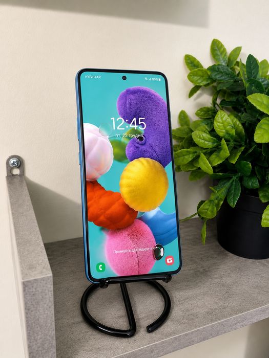 Продам два, Samsung A 51 4/64 4/128 6/128 У чотирьох кольорах.