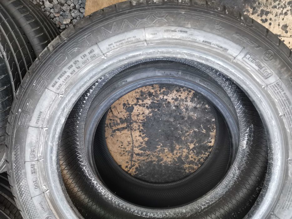 lato Dunlop 225/50/17 6.7mm 2szt