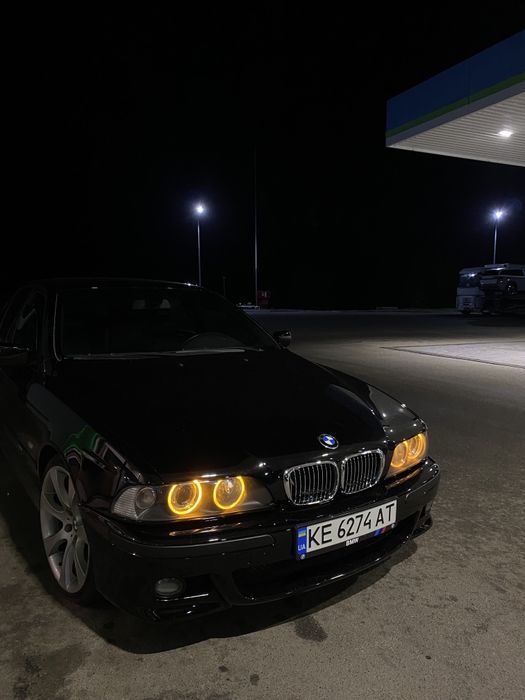 Продам BMW e39  540i