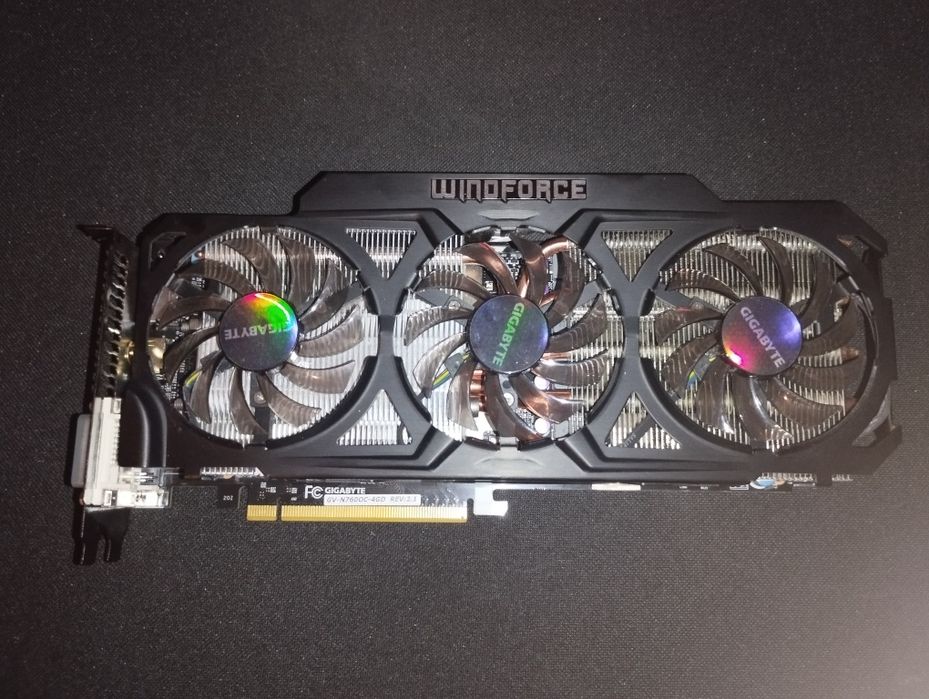Gigabyte GTX 760 4GB WindForce 3X – 100% Sprawna