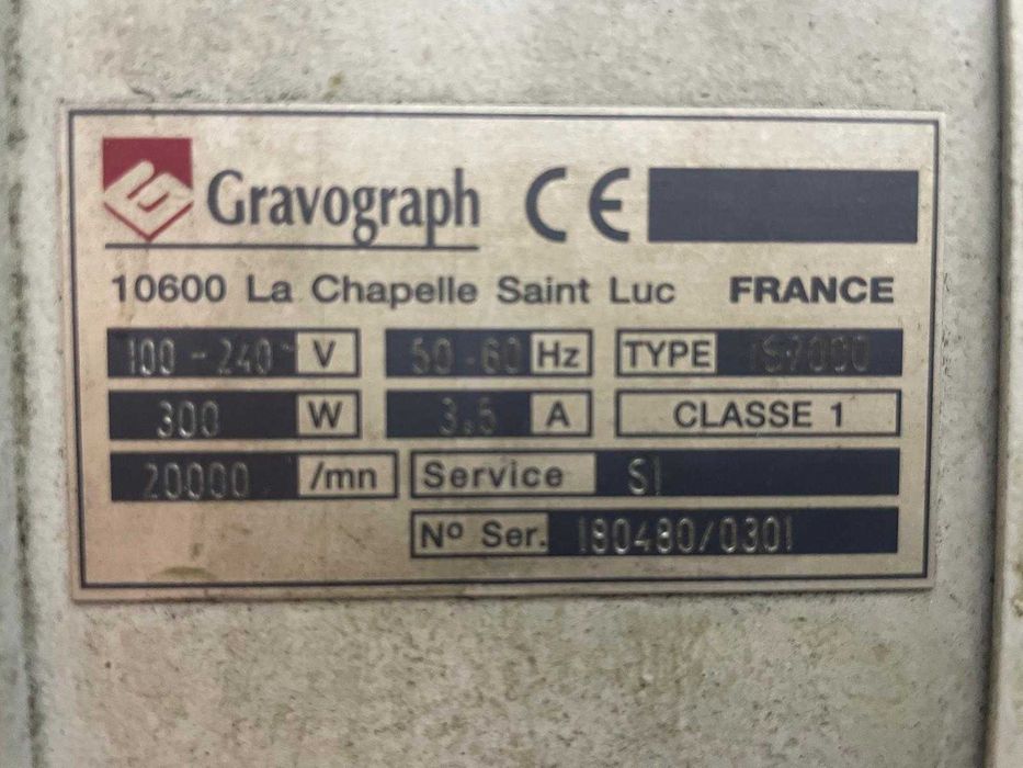 MÁQUINA DE GRAVAÇÃO ROTATIVA GRAVOGRAPH IS7000 - USADA