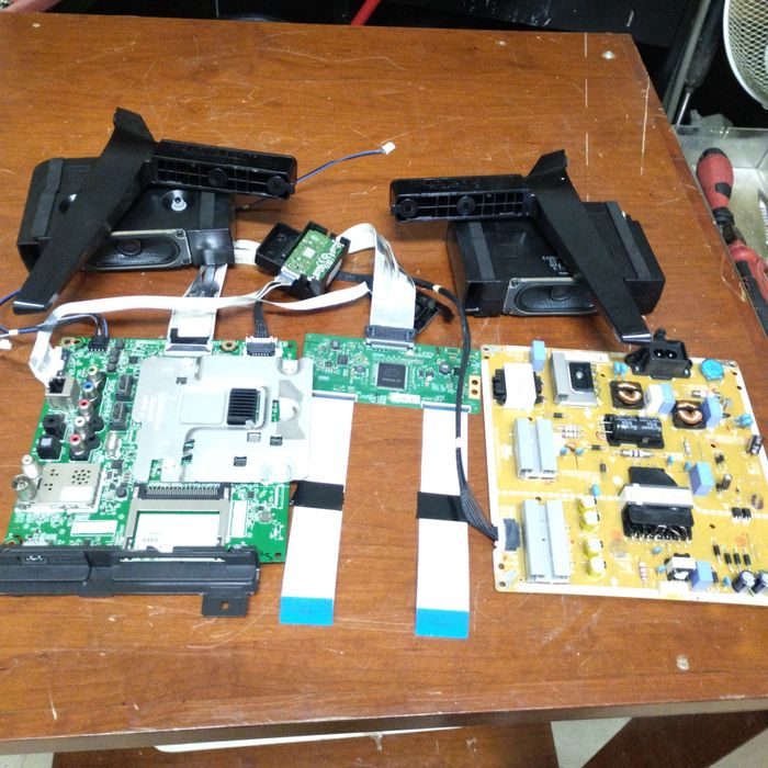 LG 49 écram partido estava a trabalhar