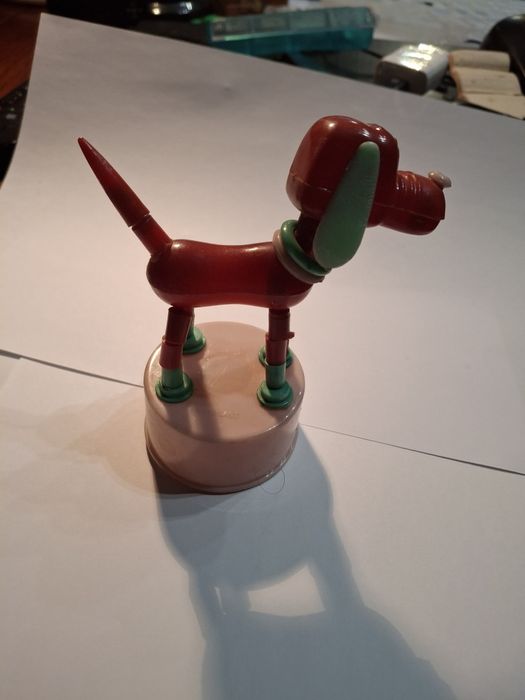 Brinquedo português? Plastico articulado