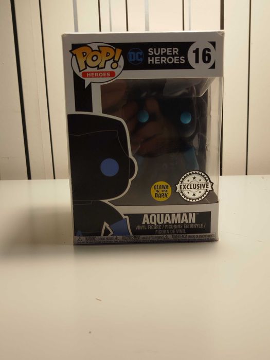 Aquaman POP That Glows in the Dark (Exclusive)64551887526274123