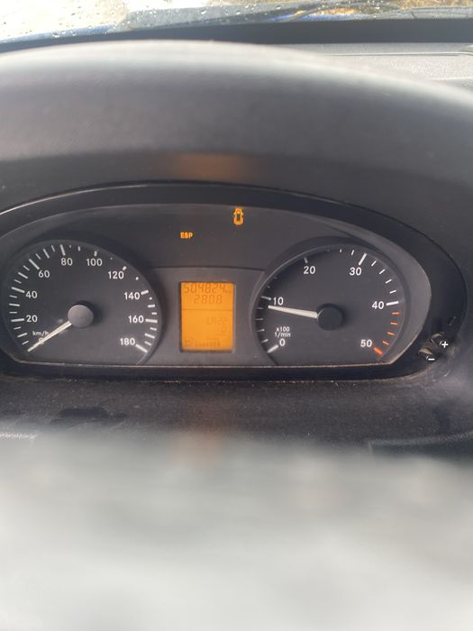 Мерседес спрінтер