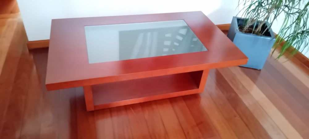 Mesa pequena para sala
