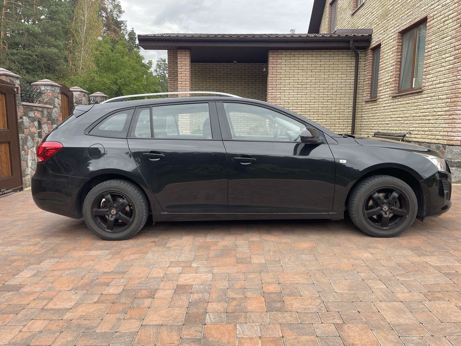 Продам Chevrolet cruze