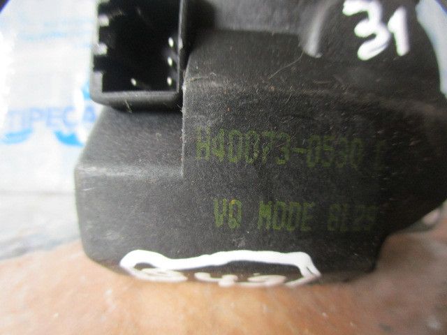 Motor da comporta da sofagem KIA Carnival / Grand Carnival III (VQ)