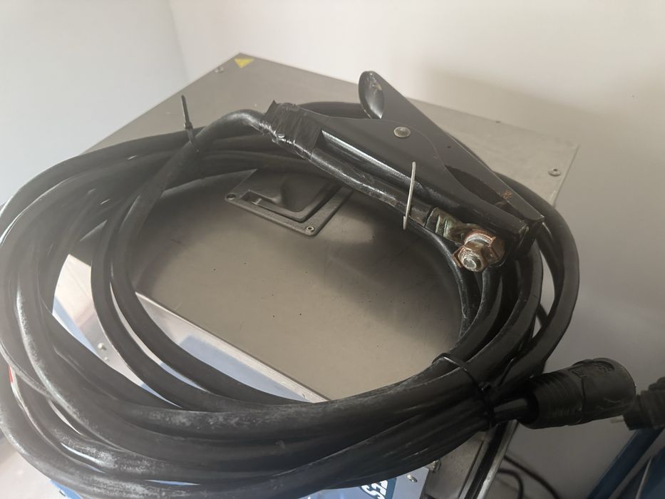 ESAB ES 300i Spawarka. Jak NOWA