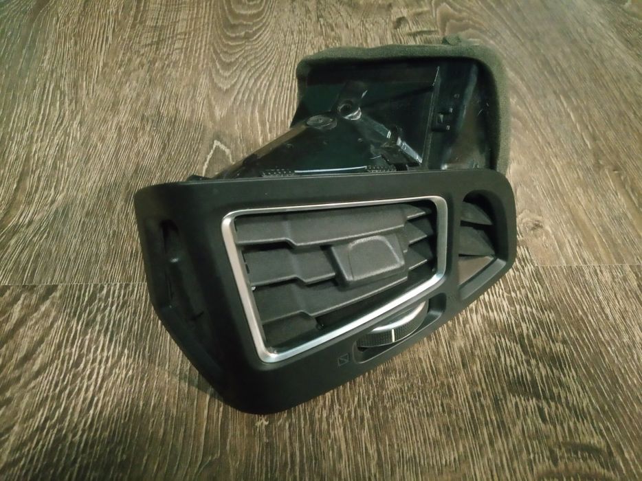 F1CB-R018B09-ABWВоздуховод, торпеди права,ліва Ford C Max2 Kuga2Escape