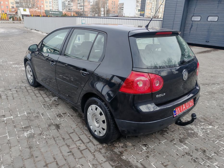Volkswagen Golf 5 2008 рік 1.6 мпі