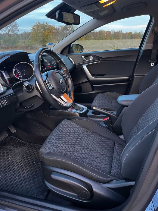 Samochód osobowy Kia XCEED