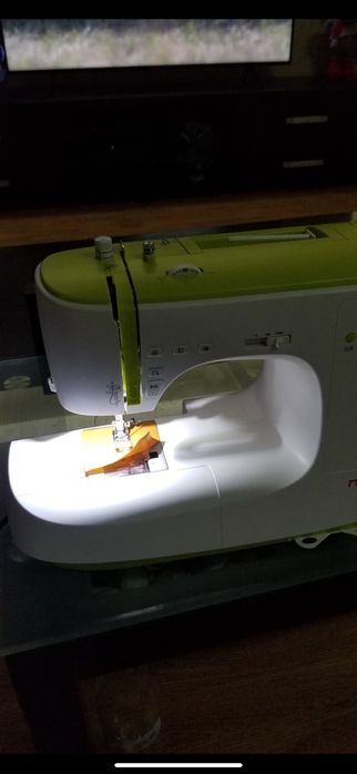 Продаётся швейная машинка Necchi  NC-102D