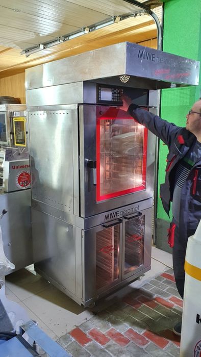Хлебопечь для пекарни Miwe с Германии