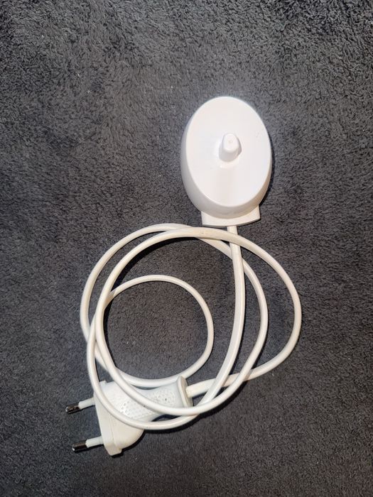 Szczoteczka OralB Pro 1 750