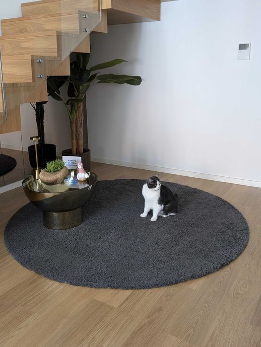 Tapete Redondo IKEA Stoense (195cm) – Cinza Escuro