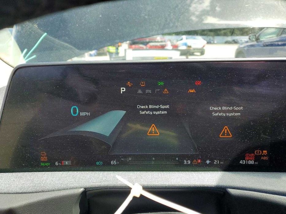 2022 KIA EV6 wind