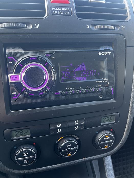 VW Golf 5 свіжопригнаний з Німеччини. 1.6 МРІ, розмитнений.