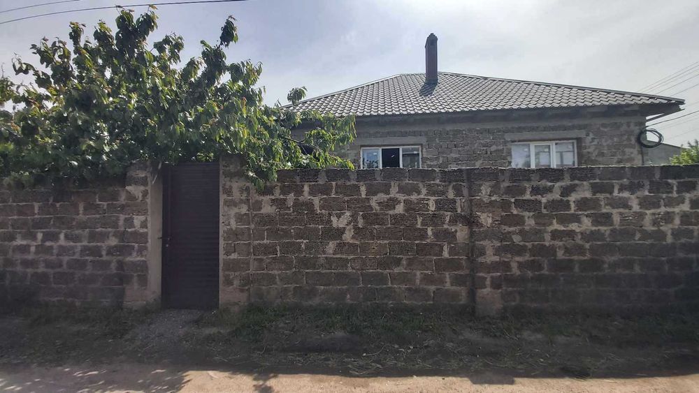У продажі новий будинок кооп "Хвиля"