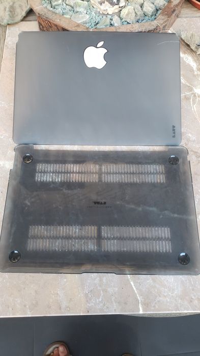 Чехол-накладка LAUT для Macbook Pro 14 (2021) (Black) 
jabko.ua
0