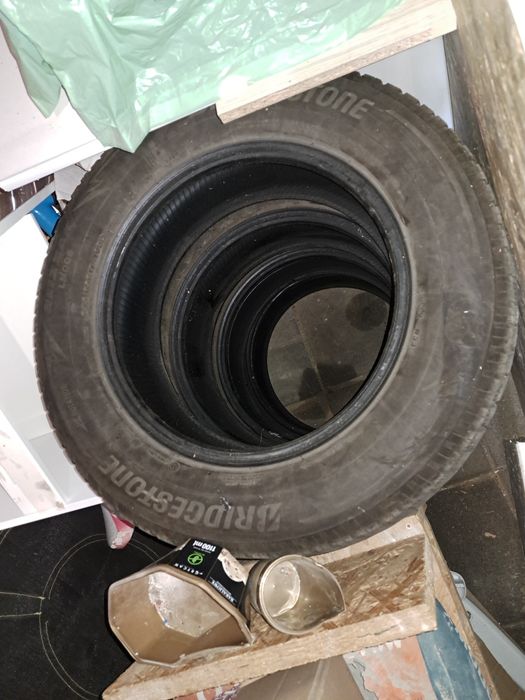 Opony Zimowe 235/65R17 Bridgestone Blizzak