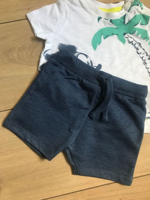 Komplet szorty t-shirt Disney Baby  6-9M