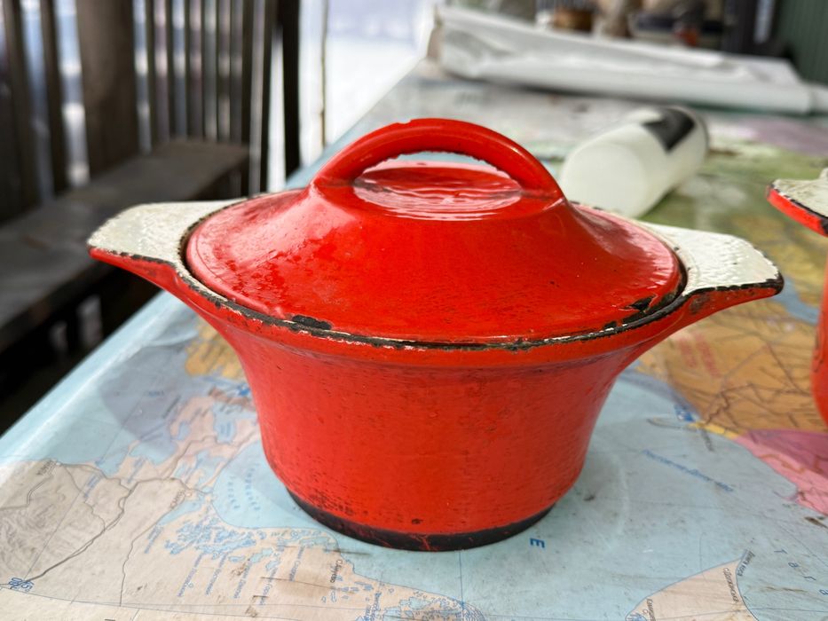 Чугунная кастрюля ссср