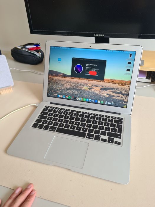 Macbook Air (13 inch, 2017) SSD 500GB + Carregador