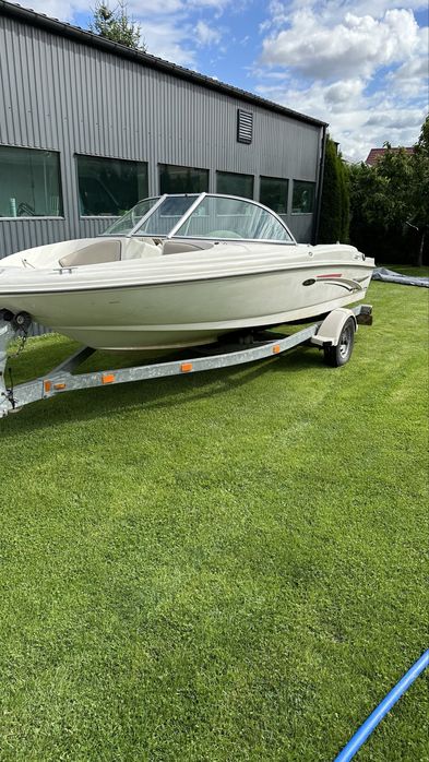 Łódż motorowa motorowka mercruiser sea ray 176 bayliner