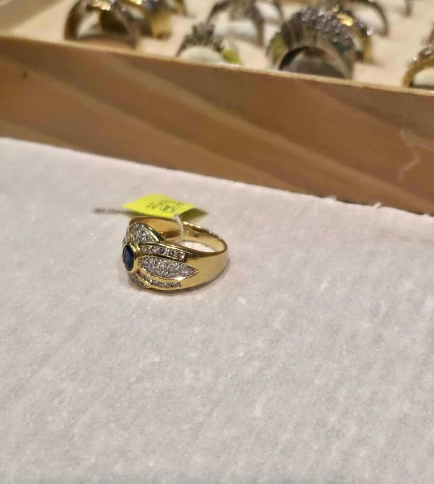 Pierścionek złoty Szafir + Diamenty próba 750 r15 Certyfikat