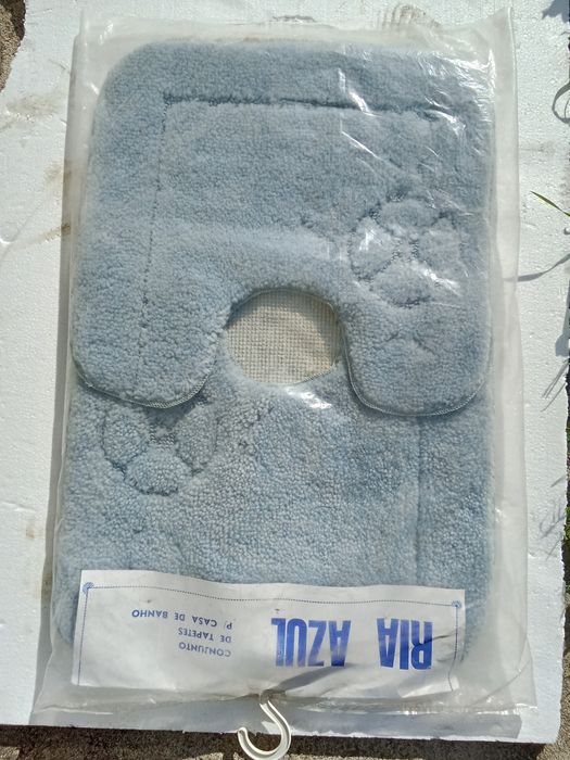 Conjunto tapetes casa banho