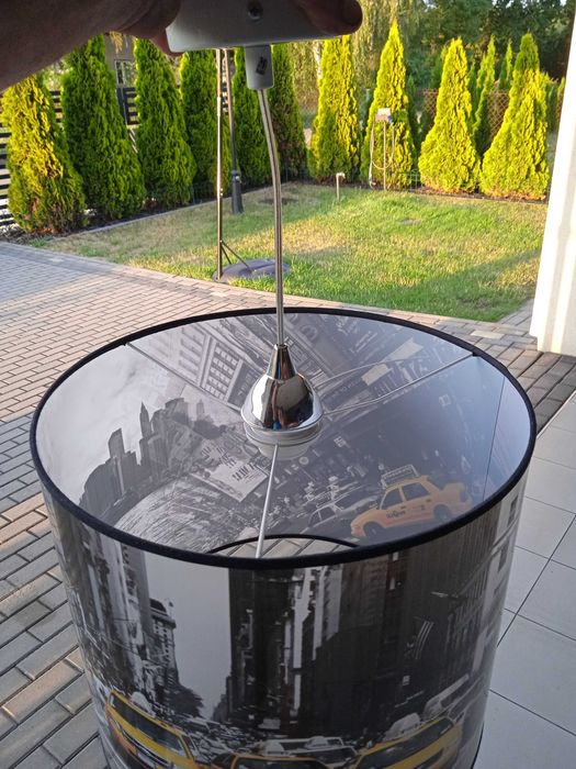 Lampa w komplecie z kinkietem