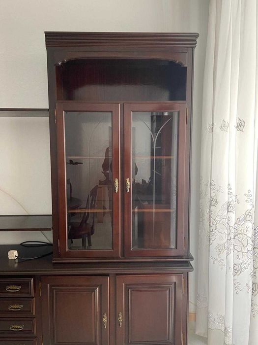 MOBÍLIA DE MADEIRA MACIÇA (vendido junto ou separado)