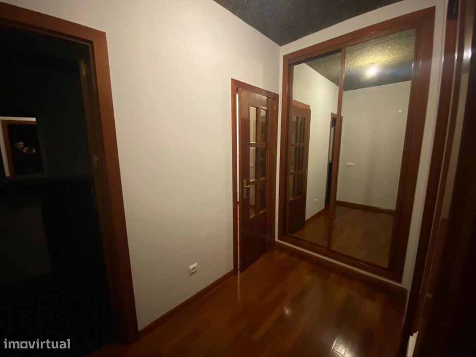 Apartamento T2 para Arrendamento