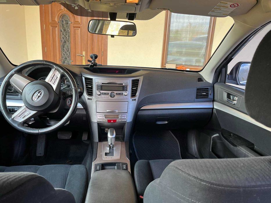 Subaru Outback 2,5 Газ!